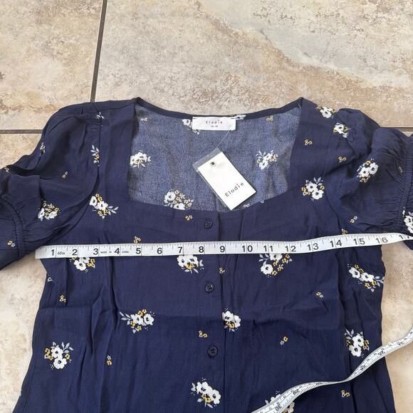 Elodie Women's Size XS Navy Blue Floral Puff Sleeve Button Up Blouse Top NWT - Picture 5 of 9